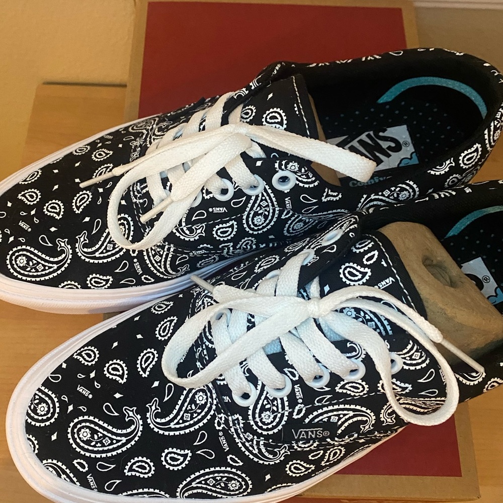 Vans Comfycush Era Paisley Shoe